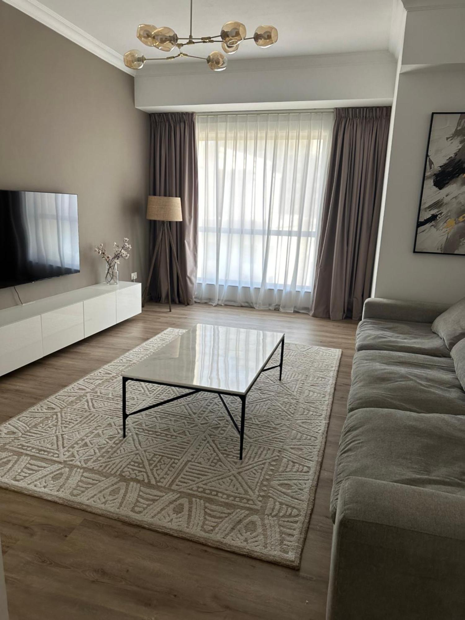 Beautiful And Bright 1 Bedroom Apartment! Sofia ! Dubai Exterior photo